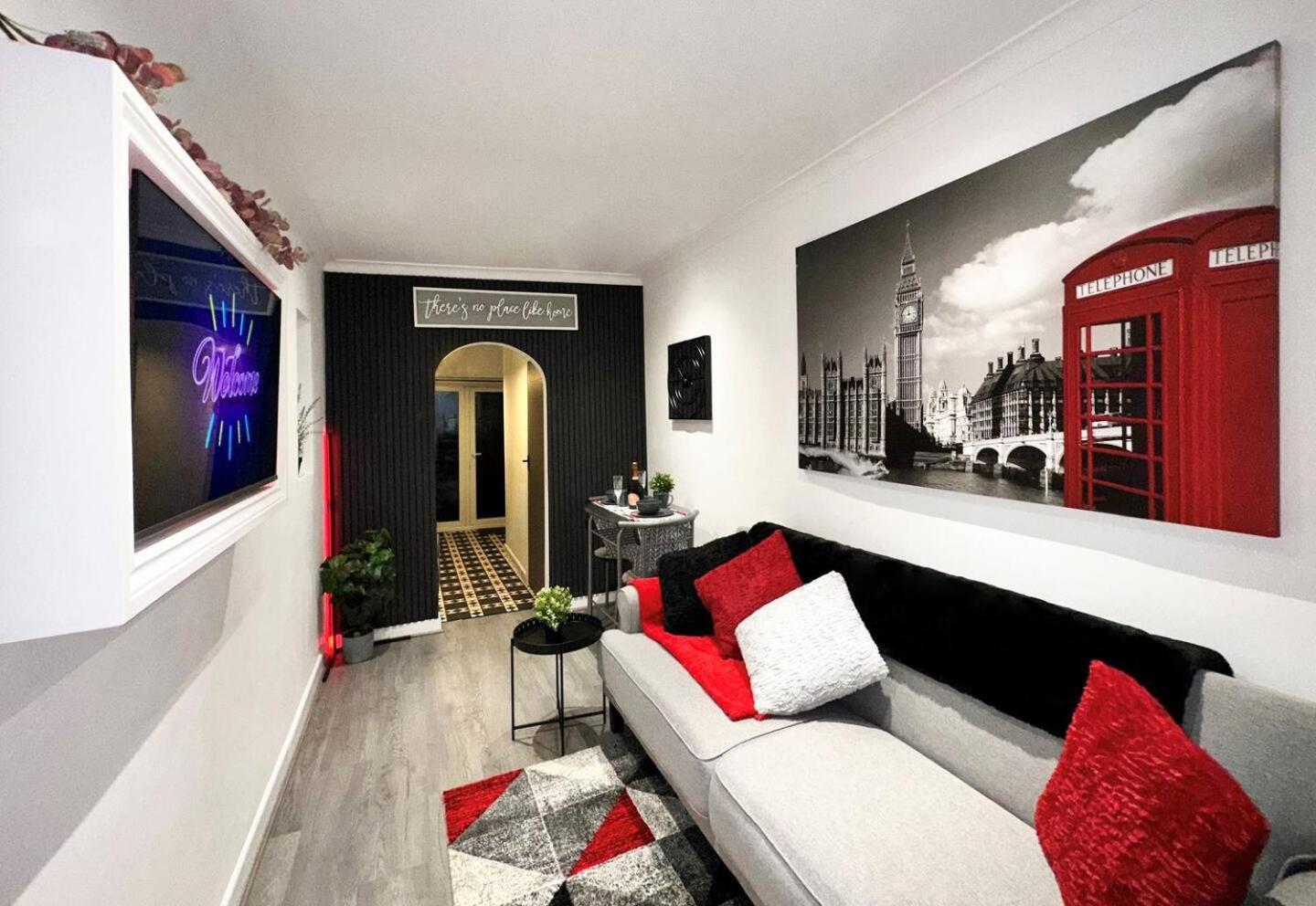 Boutique Backyard Bungalow - Brimsdown Энфилд Экстерьер фото